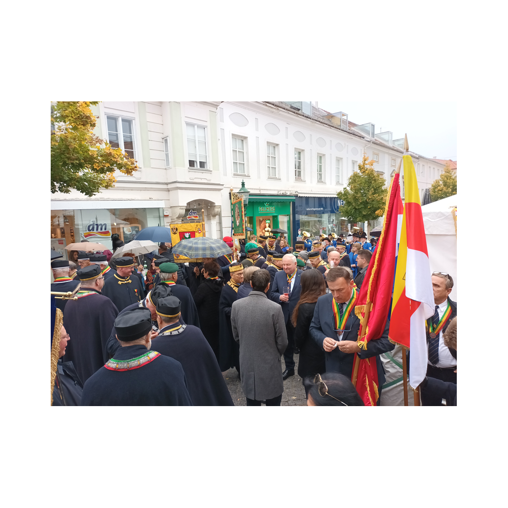 Stiftungsfest 2022 in Eisenstadt, Nobilitierung von Heinrich Zichtl und Alfred Jarema zum Eques, Festzug, Kirche und Ausklang