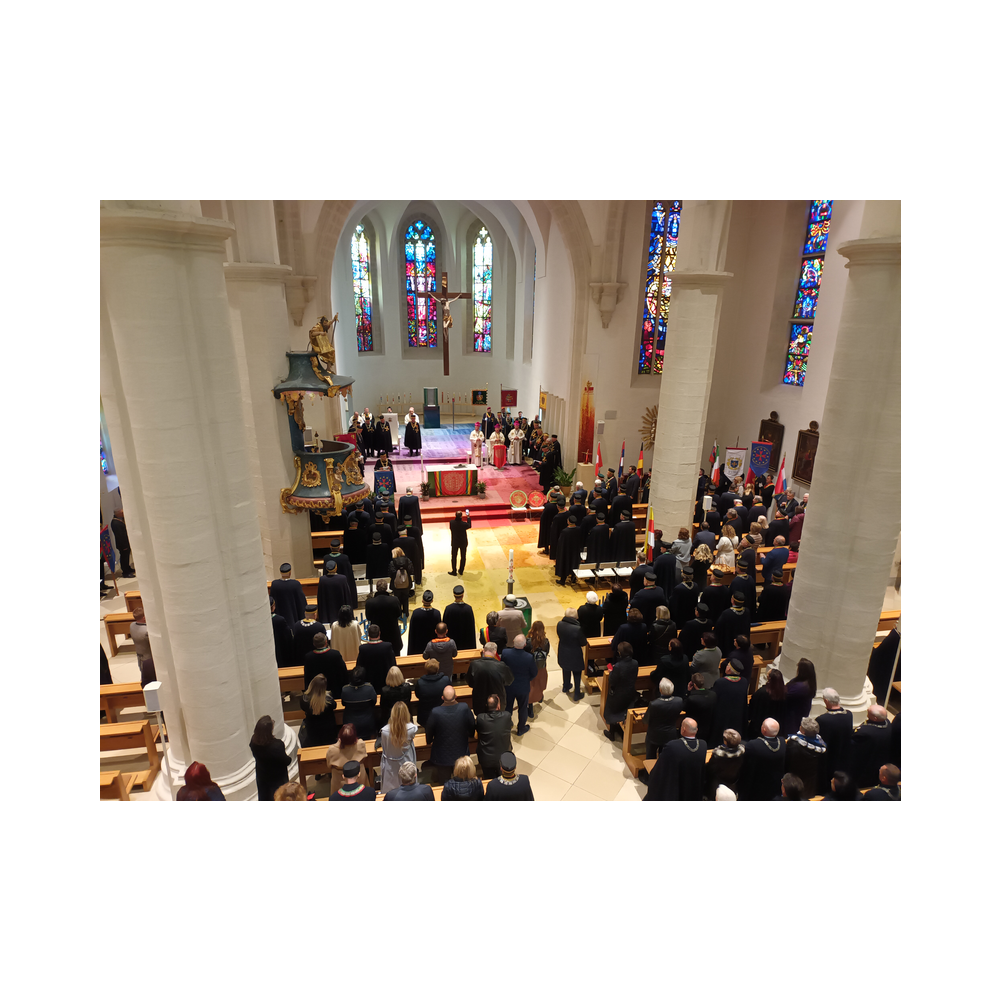 Stiftungsfest 2022 in Eisenstadt, Nobilitierung von Heinrich Zichtl und Alfred Jarema zum Eques, Festzug, Kirche und Ausklang