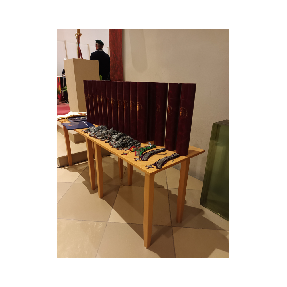 Stiftungsfest 2022 in Eisenstadt, Nobilitierung von Heinrich Zichtl und Alfred Jarema zum Eques, Festzug, Kirche und Ausklang