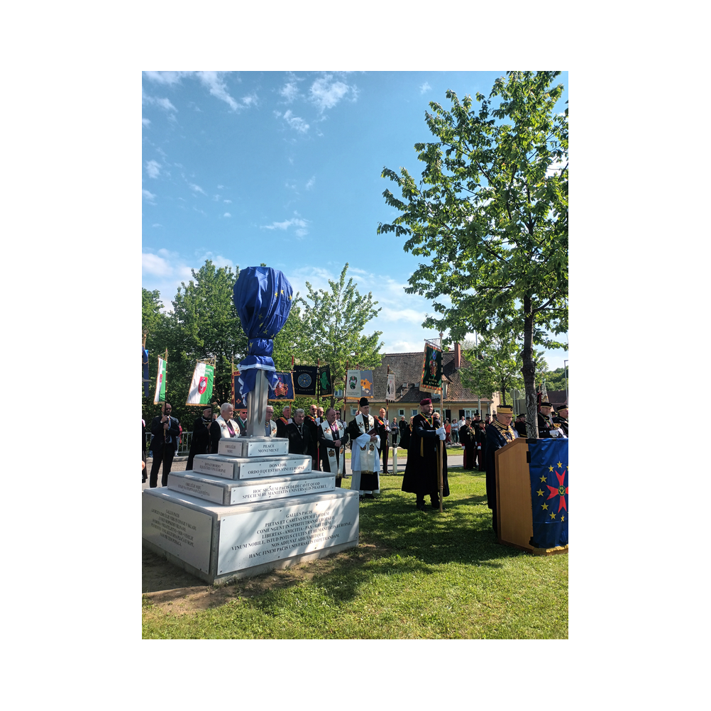 Consulatsfest Steiermanr an der Grenze zu Radkersburg, Agappe, Festzug, Kirche und Festrede bei der Einweihung des Friedensdekmals Galus Pacis