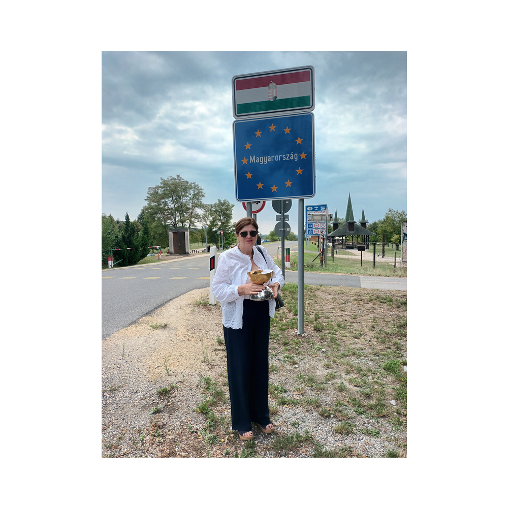 Pan Euroüpa Picknick vor dem Landhaus in Eisenstadt. Aufstellung und Festzug. Bilder von der Grenze zu Ungarn.