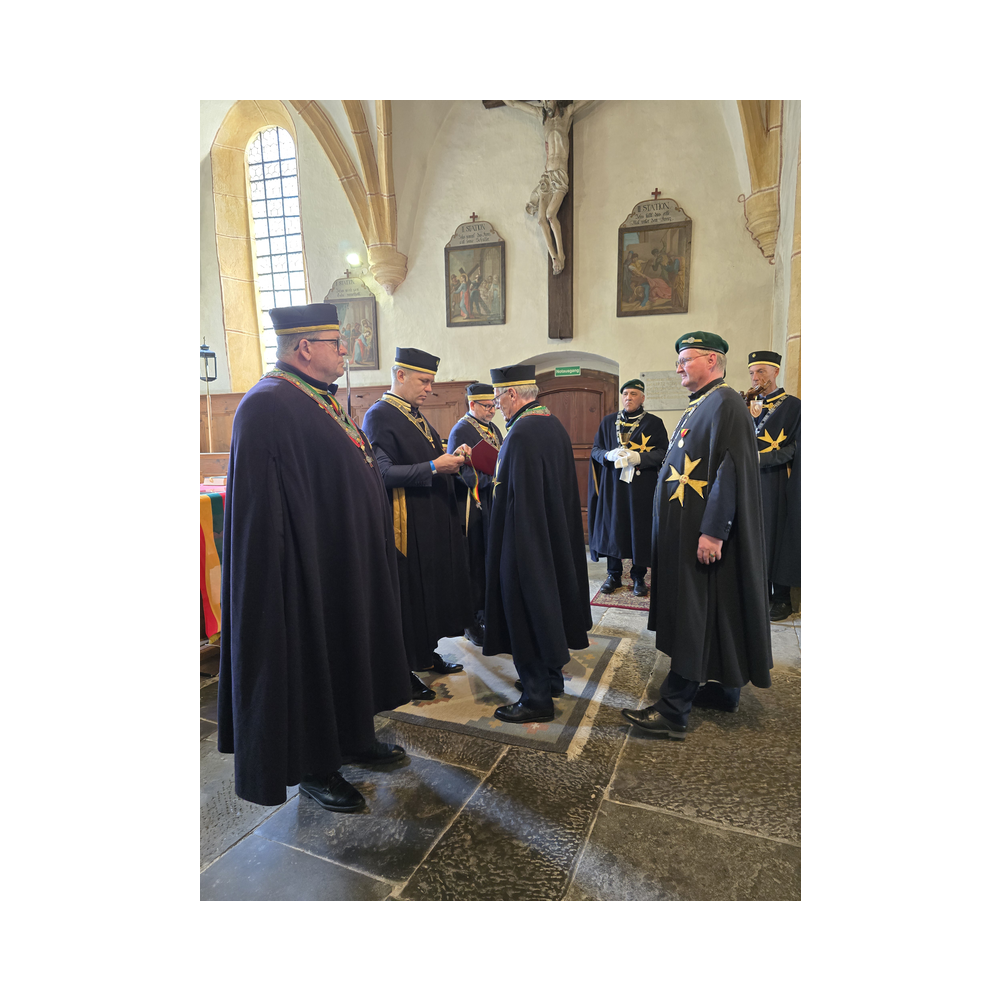 Ehrung mit dem Ordenskreuz
