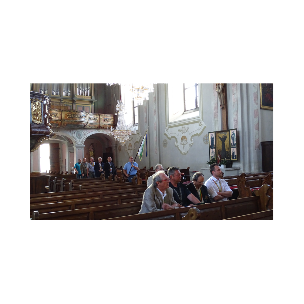 Marschallschulung beim Legat Patria Lipizzanae Styriae, Vor und in der Kirche und im Pfarrsaal