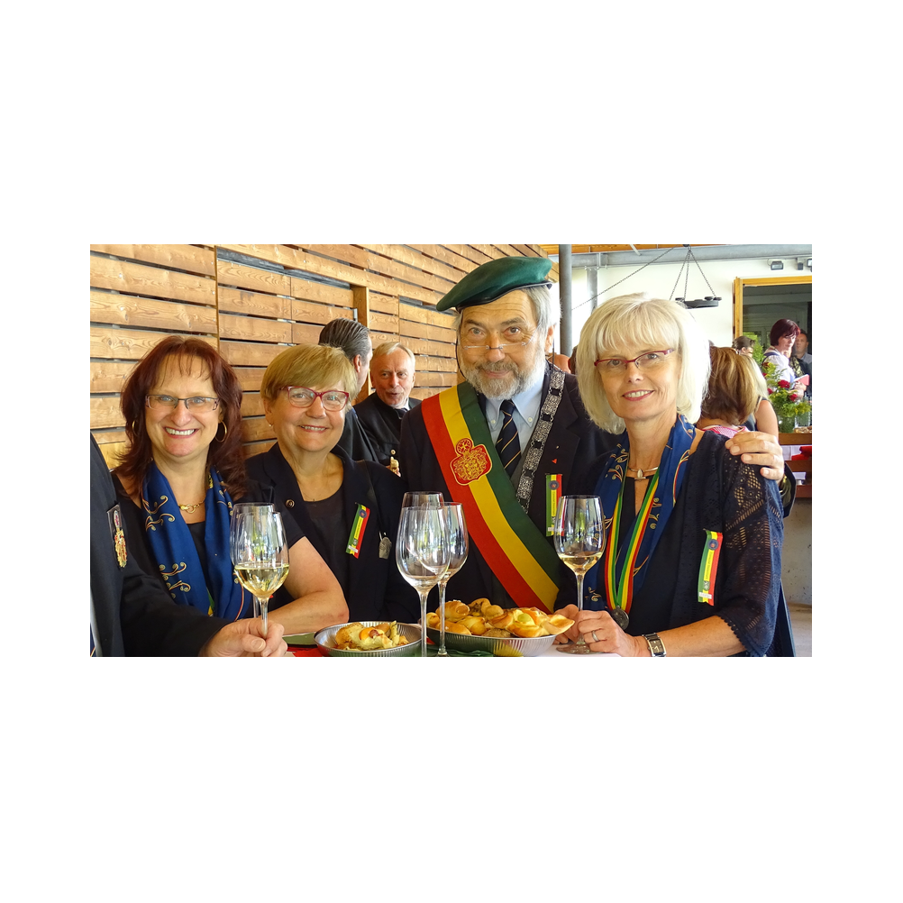 Legatsfest in Leoben, 2017. Viele Gäste, Messe in der Kirche und Ausklang