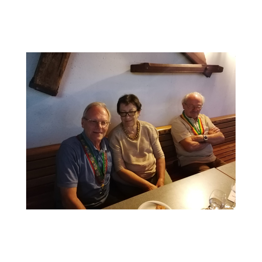 Tafelrunde Legat Patria Lipizzanae Styriae, Mostschenke Mausser, Gäste sowei Speisen und Getränke, Ausklang