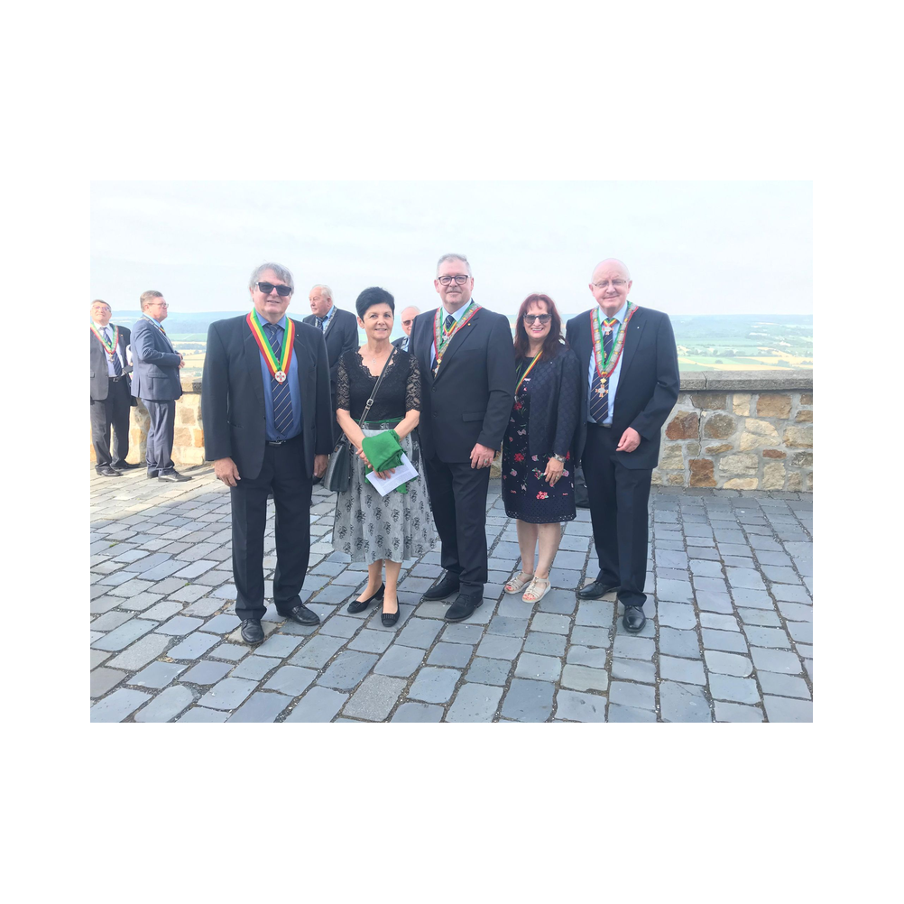 Ritterakademie in Ungarn, Kirche und Ausklang