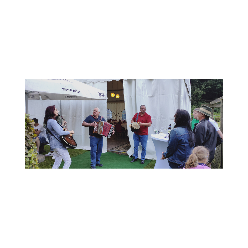 Geburtstagsfeier von Administrator Dame Marita Murgg, Vorbereitungen, Empfang und Geschenke