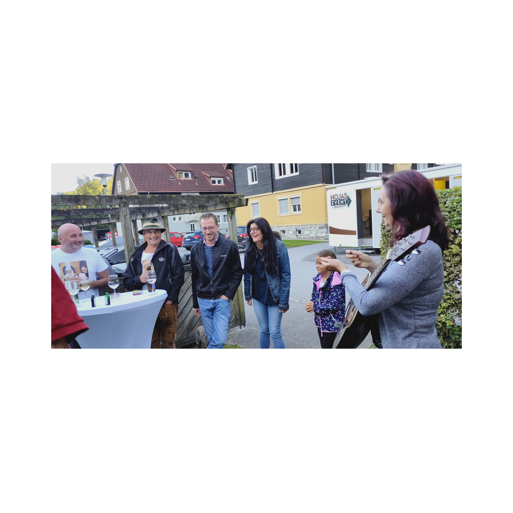 Geburtstagsfeier von Administrator Dame Marita Murgg, Vorbereitungen, Empfang und Geschenke