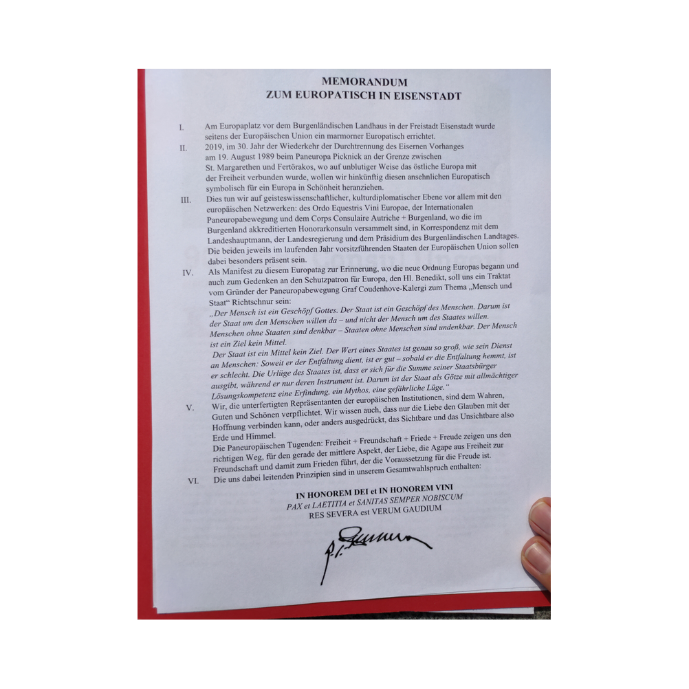 Pan Europa Pricknick in Eisenstadt am Europatisch und Festlichkeit an der Grenze zu Ungarn 