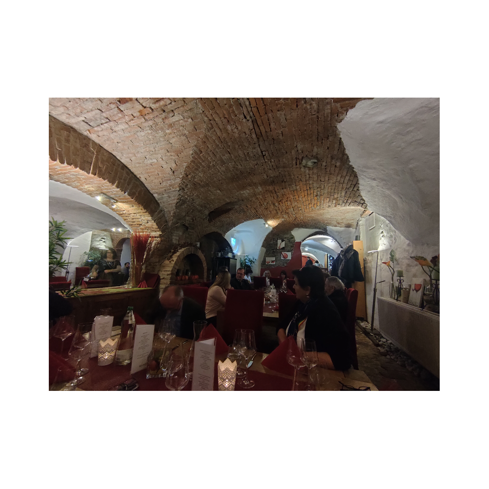 Tafelrunde Legat Leoben, Weine und Speisen