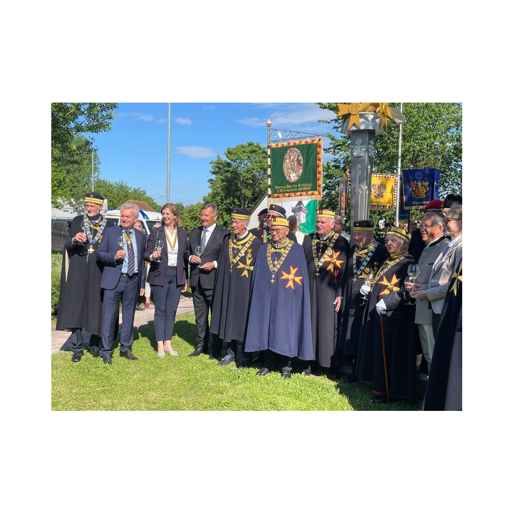 Consulatsfest Steiermanr an der Grenze zu Radkersburg, Agappe, Festzug, Kirche und Festrede bei der Einweihung des Friedensdekmals Galus Pacis