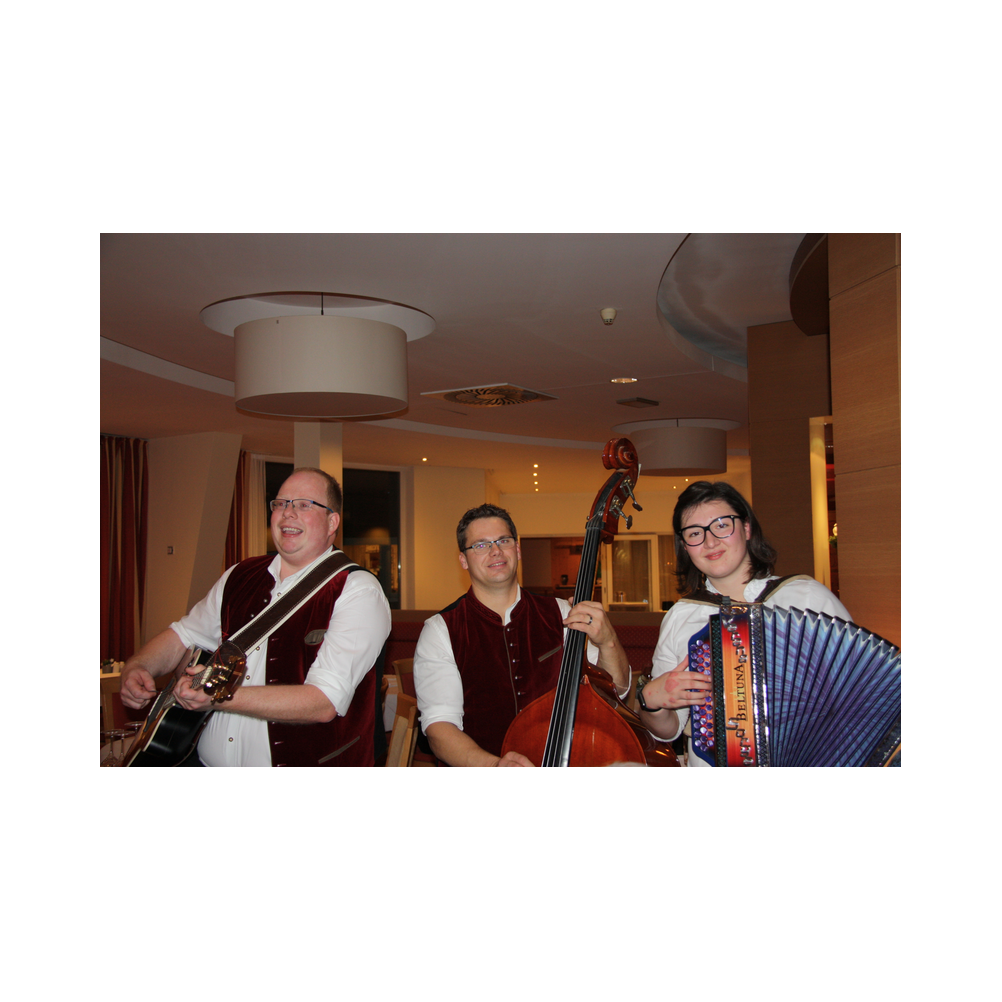 Adventfestr Legat Patria Lipizzanae Styriae 2019, Agape, Festzug und Kirche sowie Ausklang