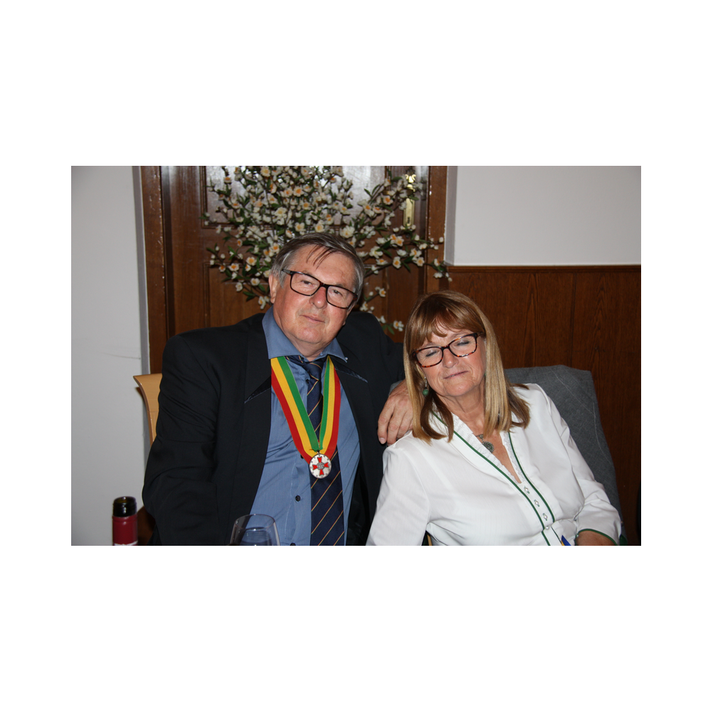 Legastsfest 10 Jahre Legat Patria Lipizzanae Styriae, Vorprogramm in Piber, Agappe in Köflach, Festzug zur Kirche, Fest in der Kirche, Essen beim Windl, Überreichung der Skulptur von Elisabeth Raunig an Karl von Hanbsburg, Ausklang