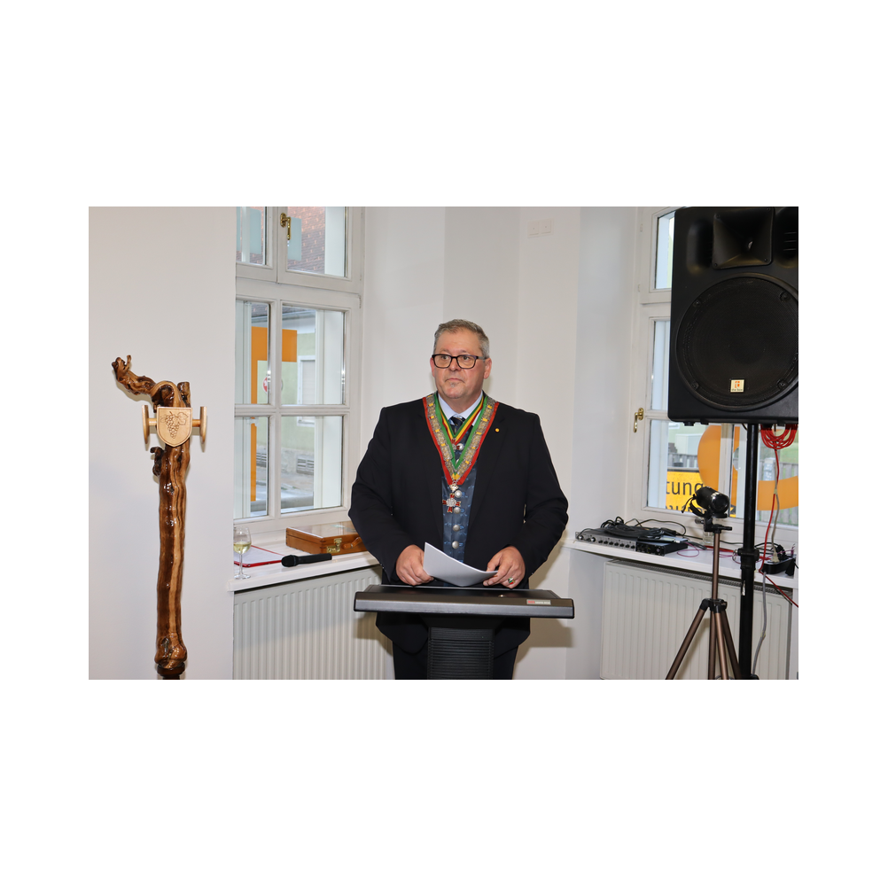 Tafelrunde Legat Patria Lipizzanae Styriae, Kleidervorstellung und kulinarische Köstlichkeiten im K & K Kulturkaffee