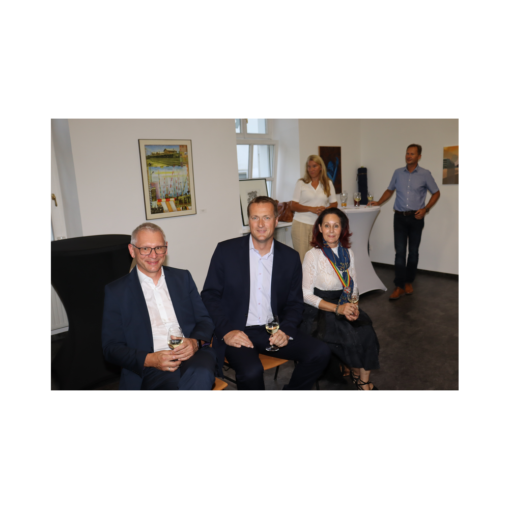 Tafelrunde Legat Patria Lipizzanae Styriae, Kleidervorstellung und kulinarische Köstlichkeiten im K & K Kulturkaffee