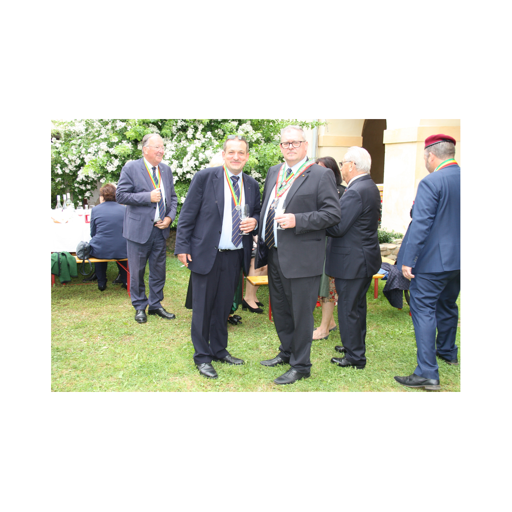 Legatsfest Volcano, Agappe, Vorprogramm, Festzug und Kirche, Ausklang