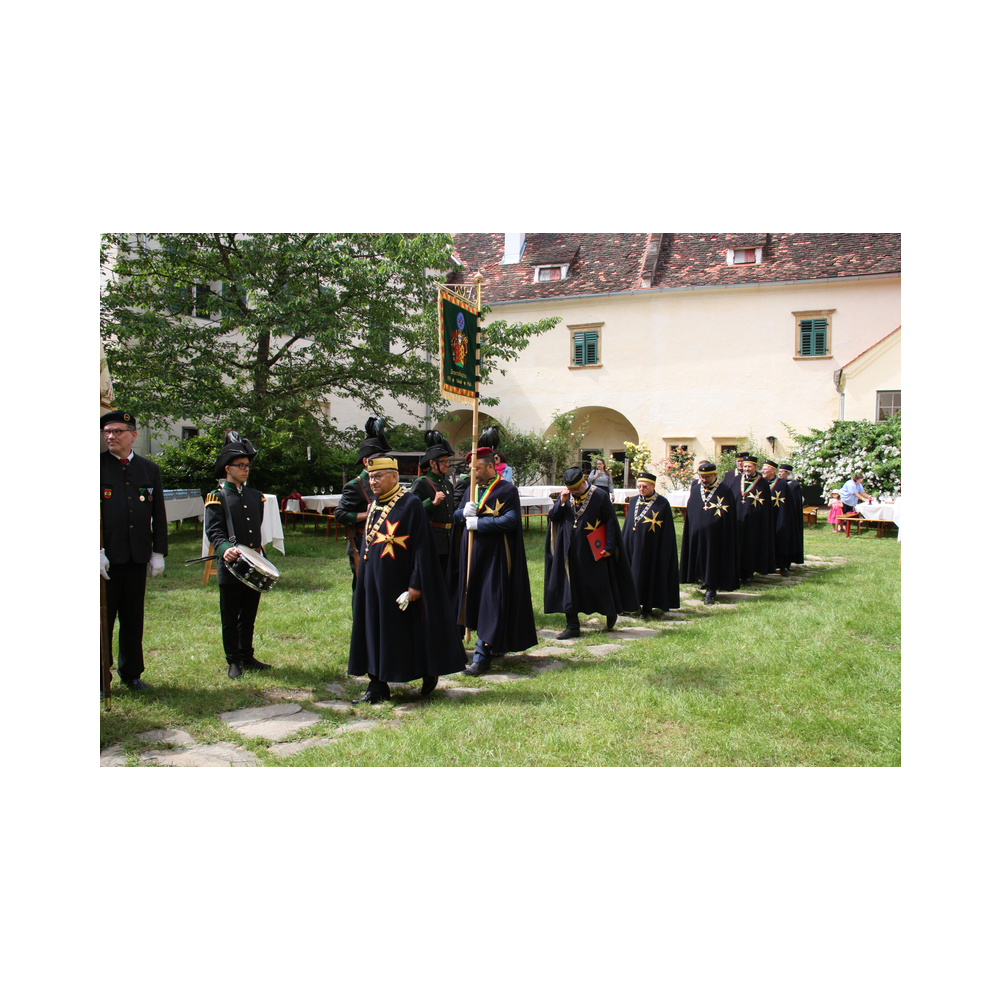 Legatsfest Volcano, Agappe, Vorprogramm, Festzug und Kirche, Ausklang