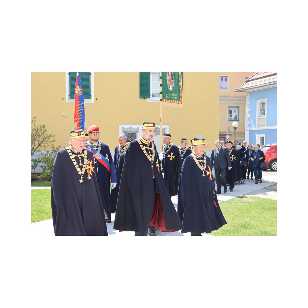 Legastsfest 10 Jahre Legat Patria Lipizzanae Styriae, Vorprogramm in Piber, Agappe in Köflach, Festzug zur Kirche, Fest in der Kirche, Essen beim Windl, Überreichung der Skulptur von Elisabeth Raunig an Karl von Hanbsburg, Ausklang