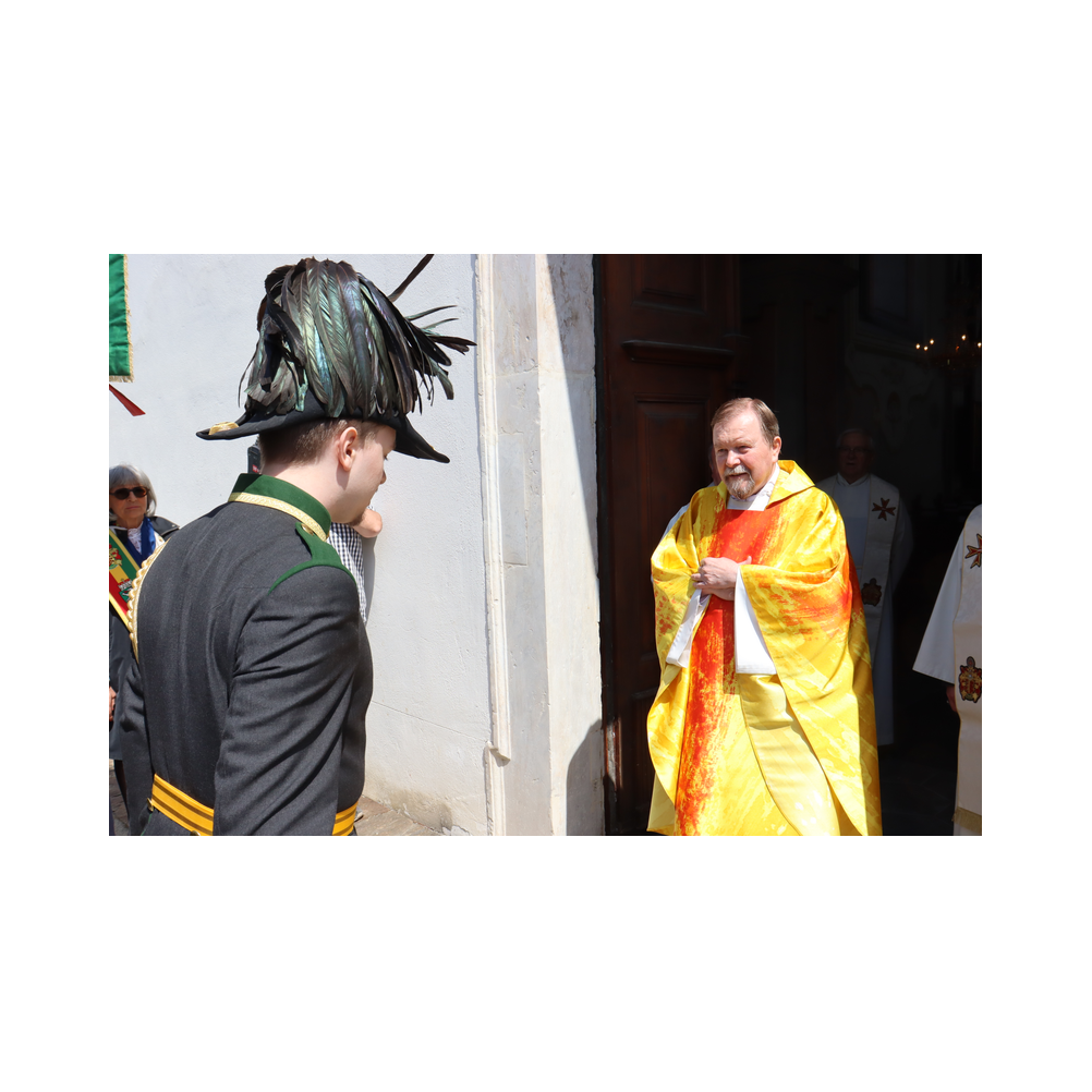 Legastsfest 10 Jahre Legat Patria Lipizzanae Styriae, Vorprogramm in Piber, Agappe in Köflach, Festzug zur Kirche, Fest in der Kirche, Essen beim Windl, Überreichung der Skulptur von Elisabeth Raunig an Karl von Hanbsburg, Ausklang