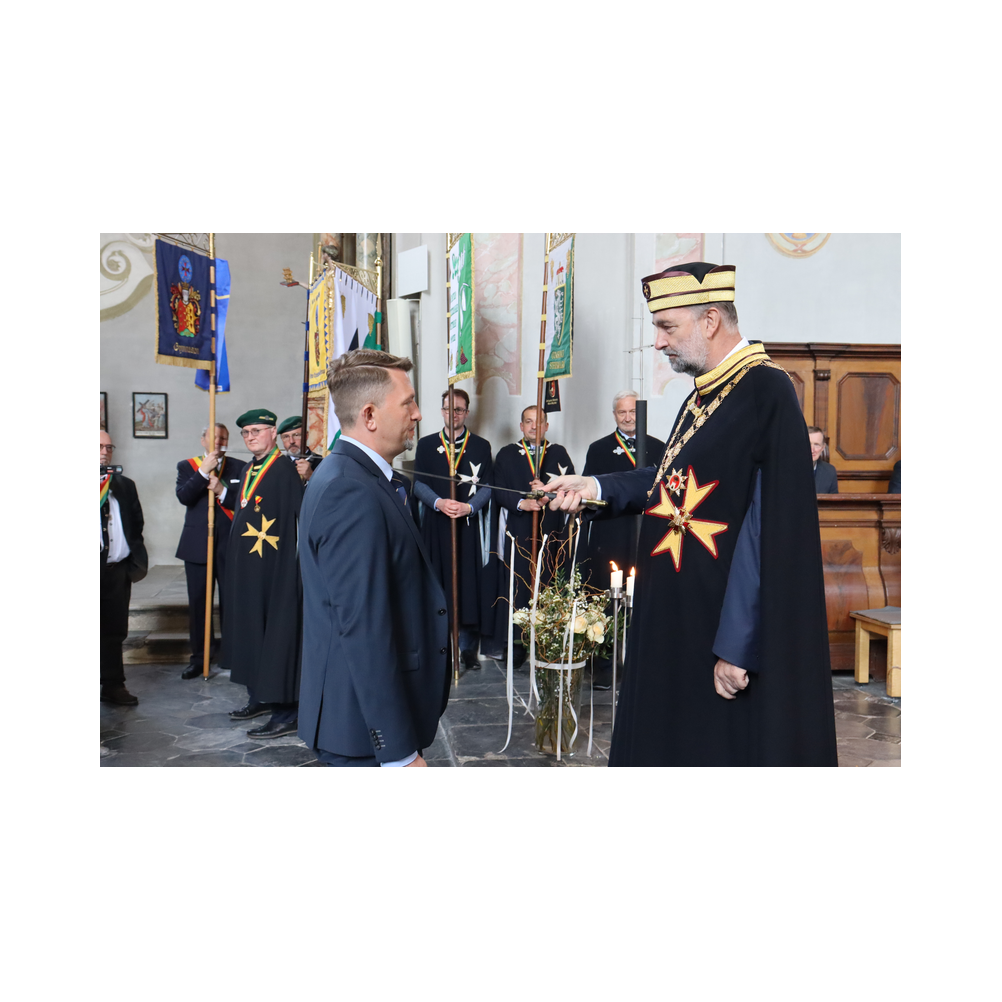 Legastsfest 10 Jahre Legat Patria Lipizzanae Styriae, Vorprogramm in Piber, Agappe in Köflach, Festzug zur Kirche, Fest in der Kirche, Essen beim Windl, Überreichung der Skulptur von Elisabeth Raunig an Karl von Hanbsburg, Ausklang