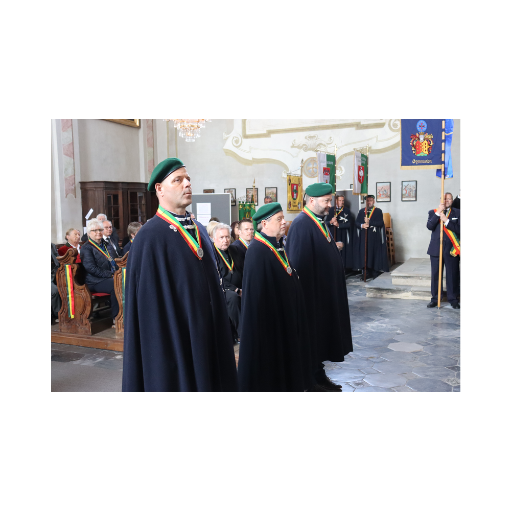 Legastsfest 10 Jahre Legat Patria Lipizzanae Styriae, Vorprogramm in Piber, Agappe in Köflach, Festzug zur Kirche, Fest in der Kirche, Essen beim Windl, Überreichung der Skulptur von Elisabeth Raunig an Karl von Hanbsburg, Ausklang