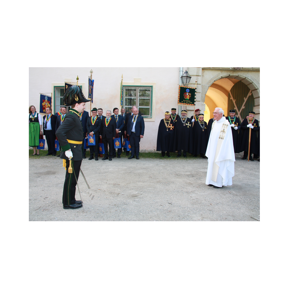 Legatsfest Volcano, Agappe, Vorprogramm, Festzug und Kirche, Ausklang