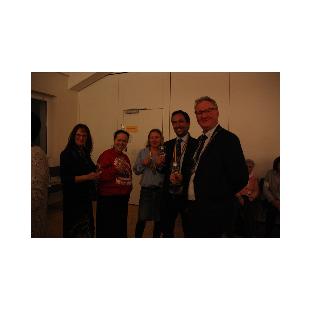 Weinsegnung in der Stadtpfarrkirche Köflach, im Dezember 2024. Segnung in der Kirche, Agappe und Ausklang