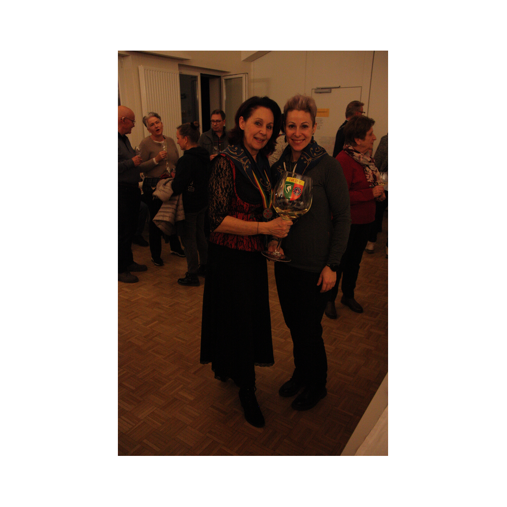 Weinsegnung in der Stadtpfarrkirche Köflach, im Dezember 2024. Segnung in der Kirche, Agappe und Ausklang