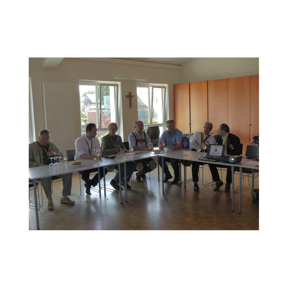 Marschallschulung beim Legat Patria Lipizzanae Styriae, Vor und in der Kirche und im Pfarrsaal