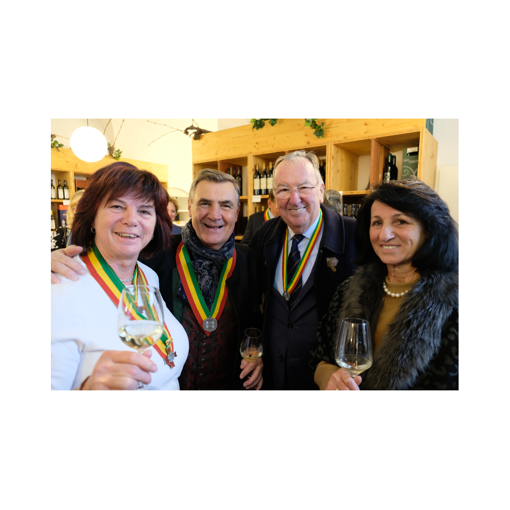 Adventfest Consulat Steiermark, Agappe, Besuch Palee Atems, Kirche und Ausklang